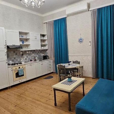 Apartament On Aghmashenebeli 26 Tbilisi Exterior photo