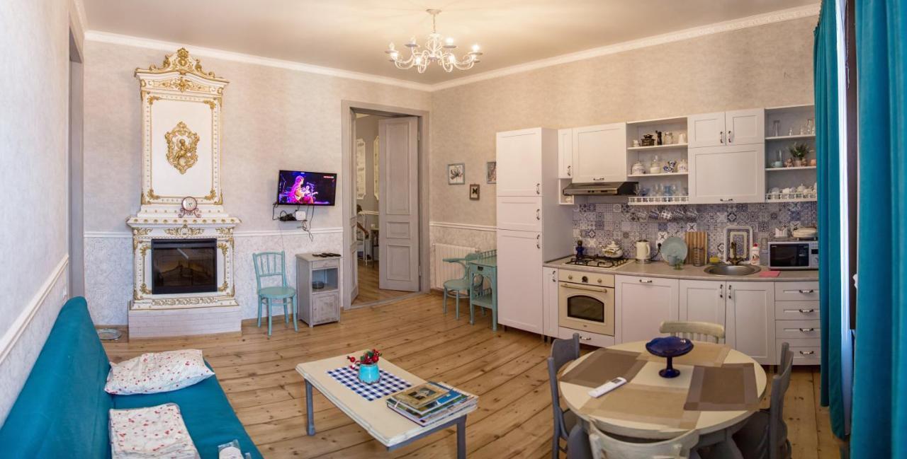 Apartament On Aghmashenebeli 26 Tbilisi Exterior photo